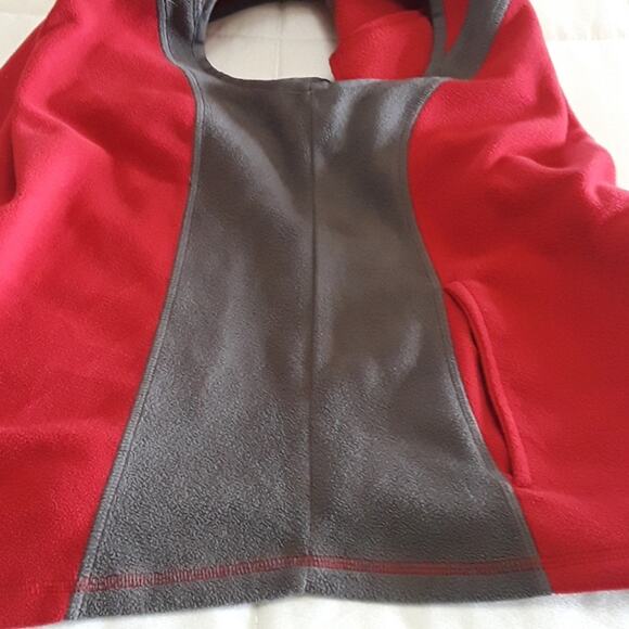 Womens Sz XL Red/Gray Lightweight Fleece Pockets Full Zip Champion Vest - Picture 4 of 8